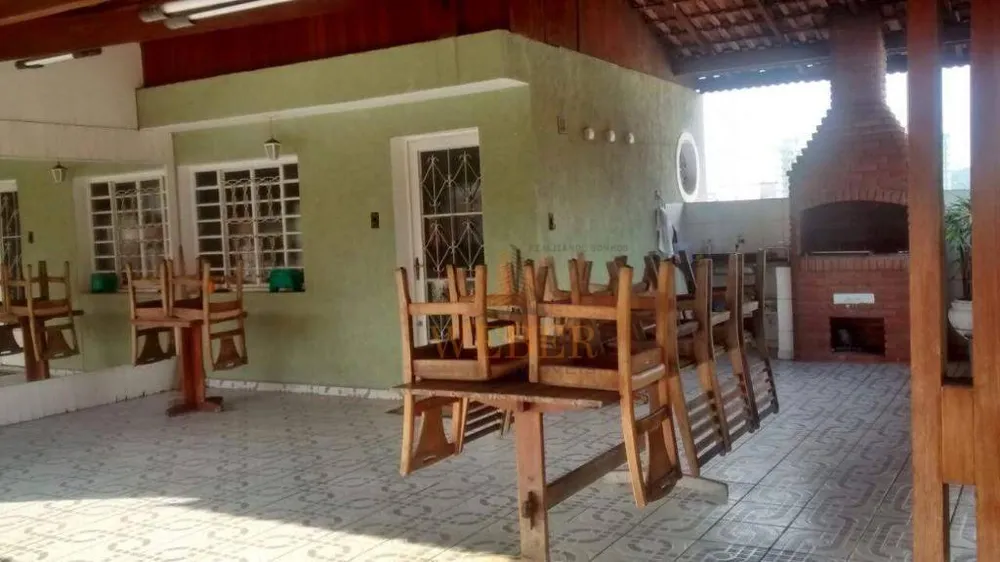 Casa, 4 quartos, 300 m² - Foto 2
