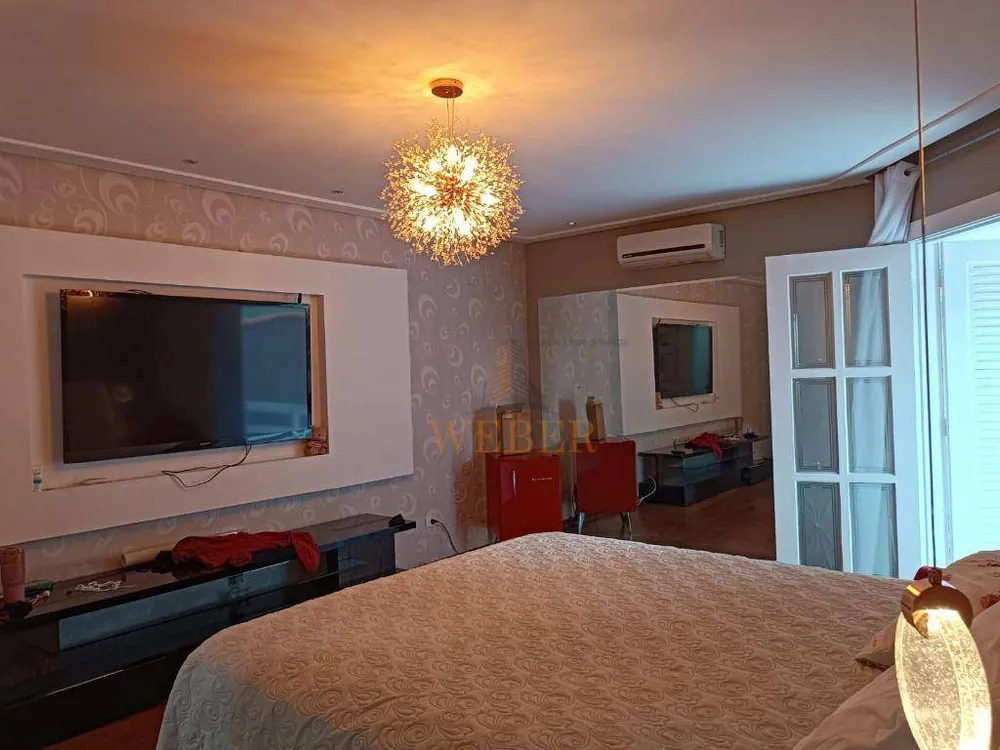 Sobrado, 3 quartos, 641 m² - Foto 4