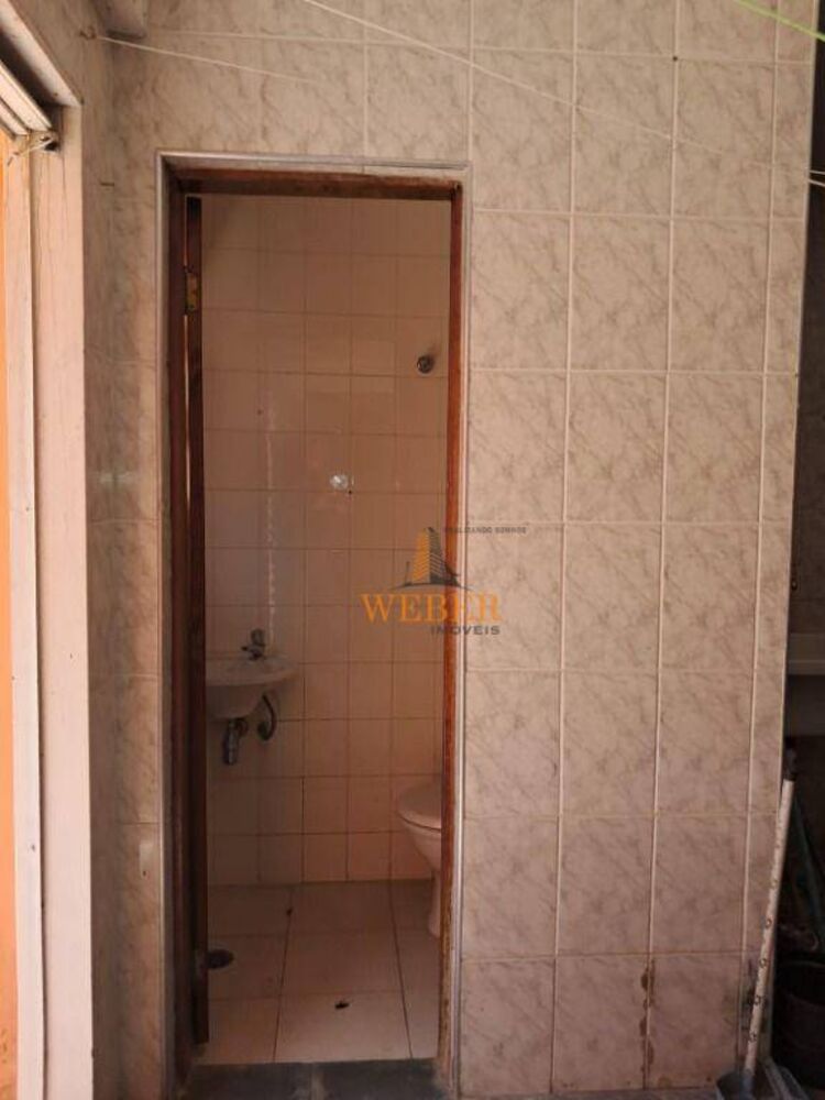 Casa, 3 quartos, 170 m² - Foto 2