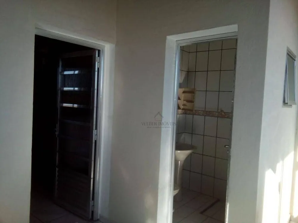 Casa, 4 quartos, 209 m² - Foto 3