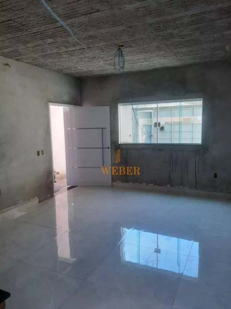 Casa à venda com 3 quartos, 120m² - Foto 15