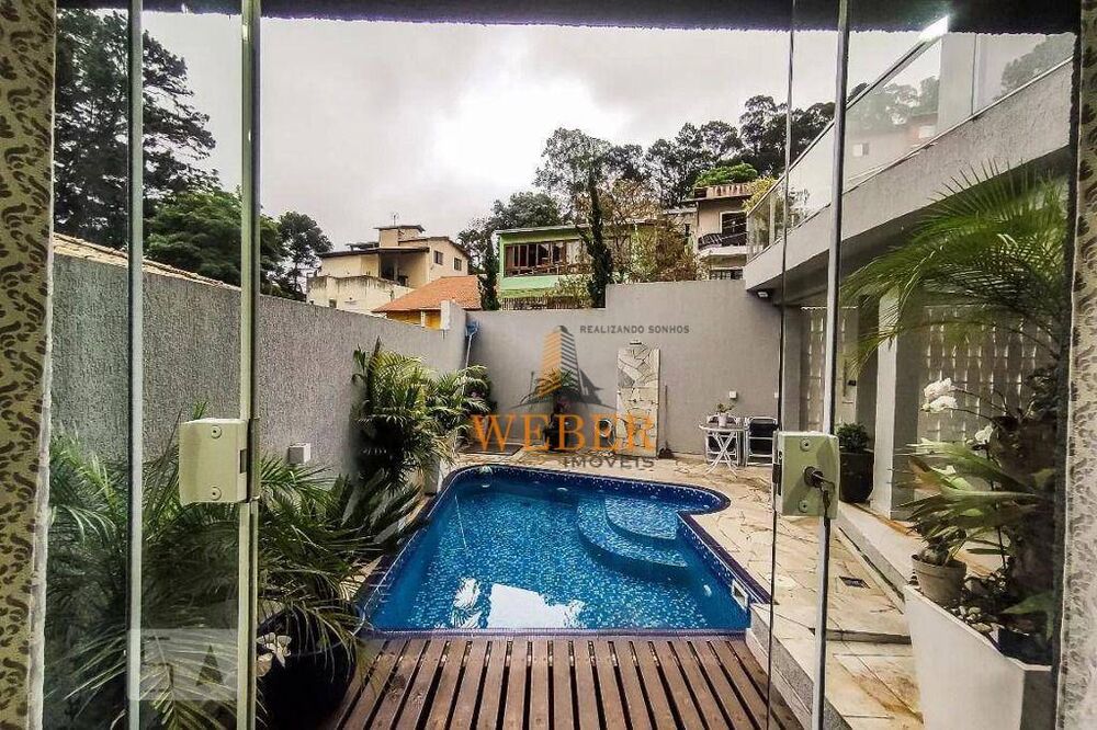 Sobrado, 4 quartos, 350 m² - Foto 1