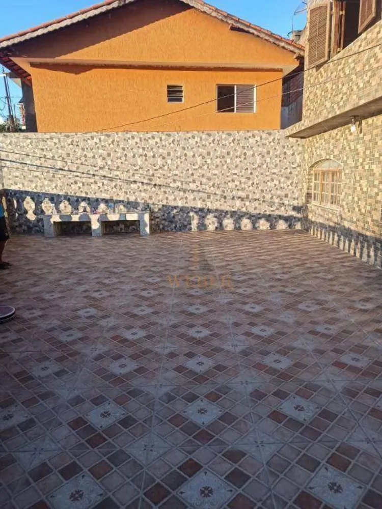 Casa, 4 quartos, 240 m² - Foto 9