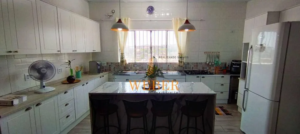 Casa, 2 quartos, 260 m² - Foto 2
