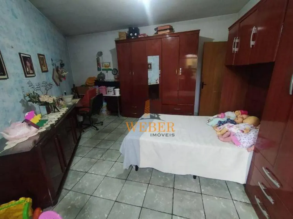 Casa, 5 quartos, 180 m² - Foto 9