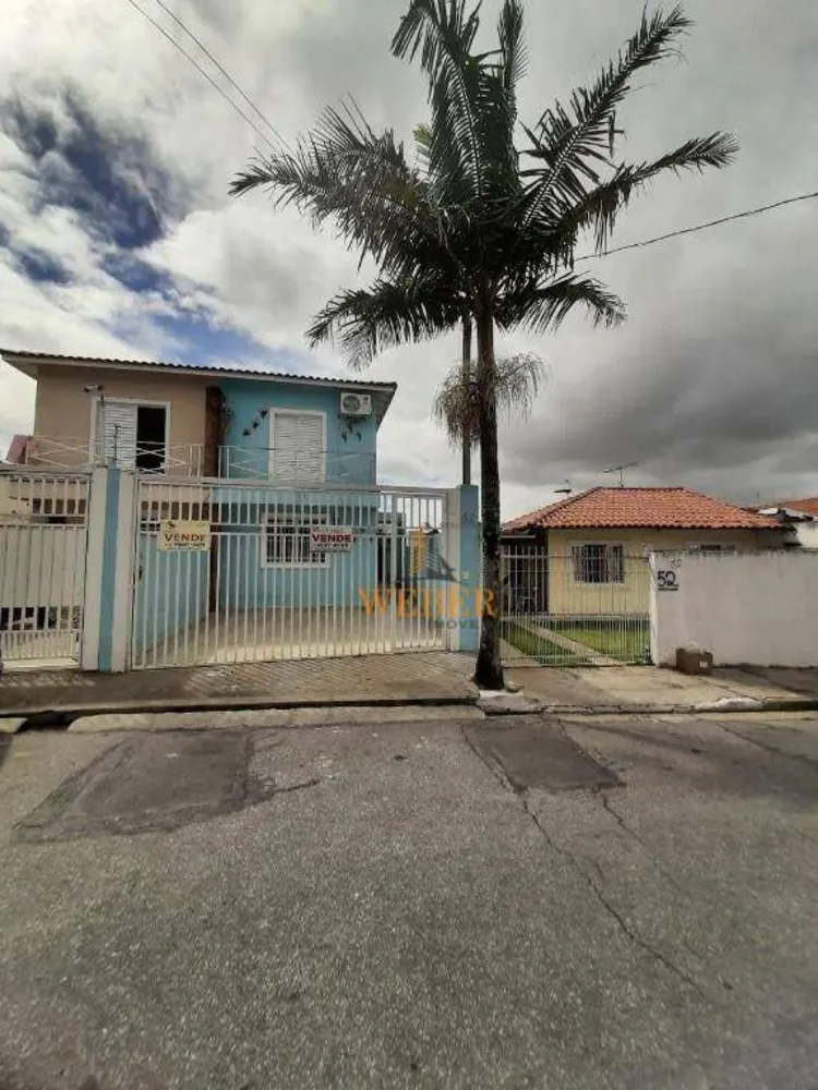 Sobrado, 3 quartos, 223 m² - Foto 1