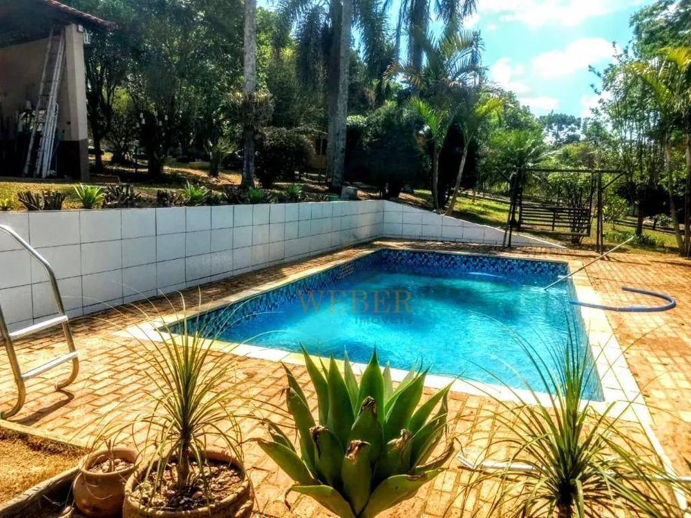Chácara, 5 quartos, 2490 m² - Foto 4