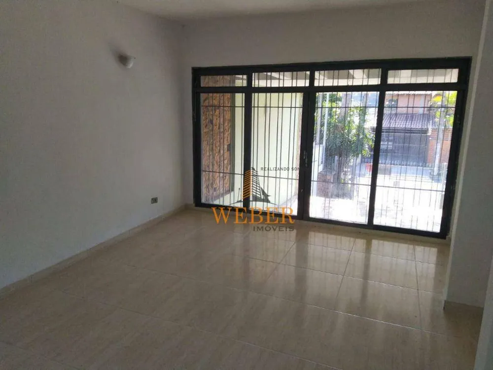 Casa, 3 quartos, 200 m² - Foto 10