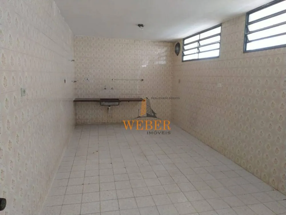 Casa, 3 quartos, 200 m² - Foto 11