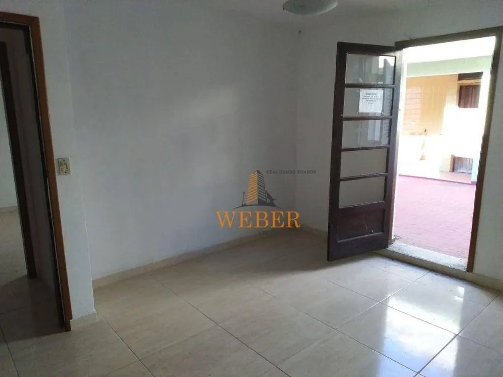 Casa, 3 quartos, 200 m² - Foto 13