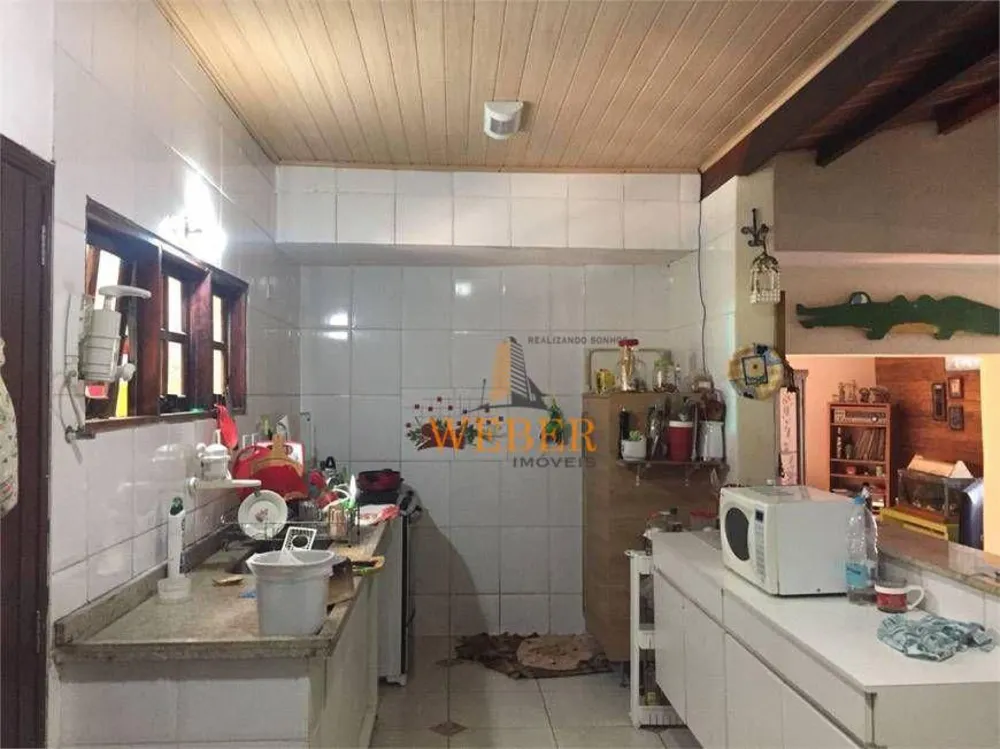 Casa, 5 quartos, 250 m² - Foto 9