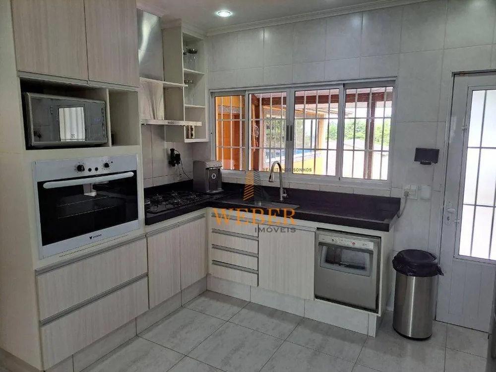 Sobrado, 3 quartos, 192 m² - Foto 4
