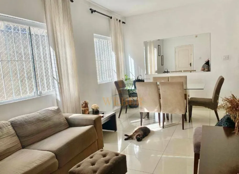 Casa, 3 quartos, 200 m² - Foto 2