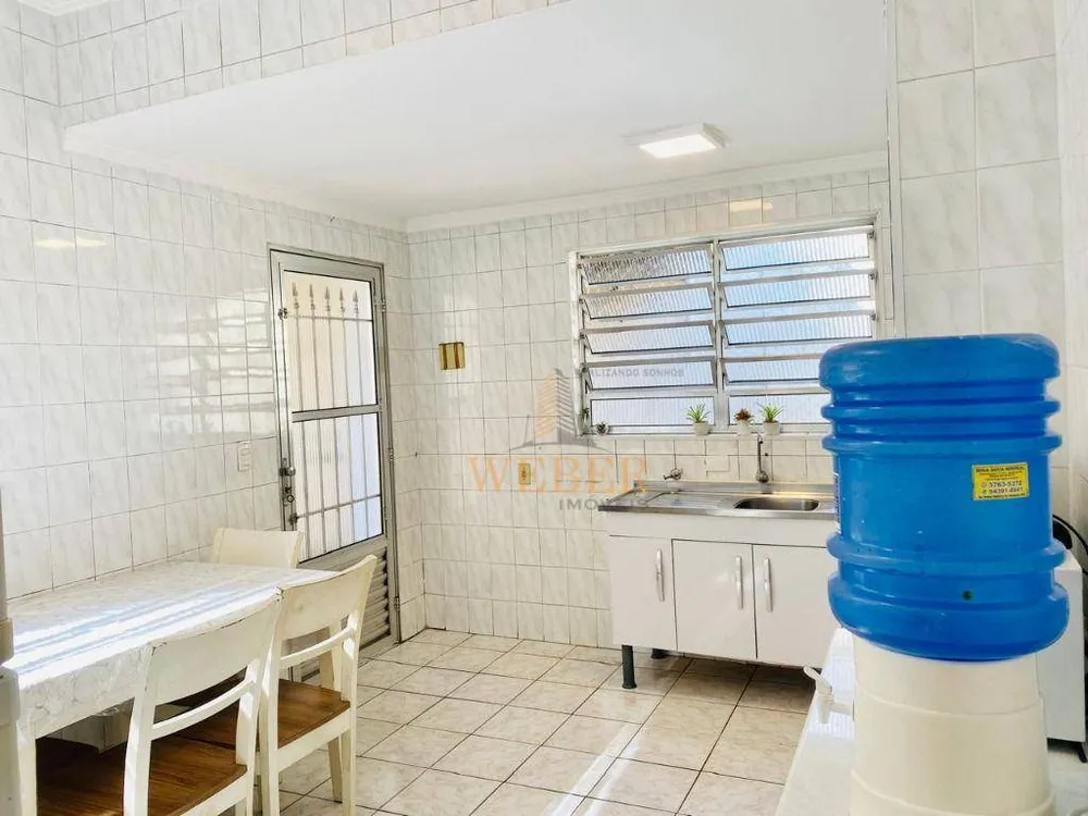 Casa, 3 quartos, 200 m² - Foto 3