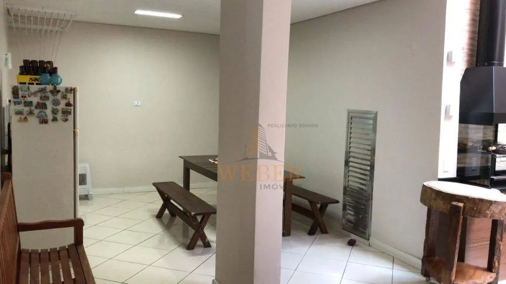 Sobrado, 3 quartos, 200 m² - Foto 2