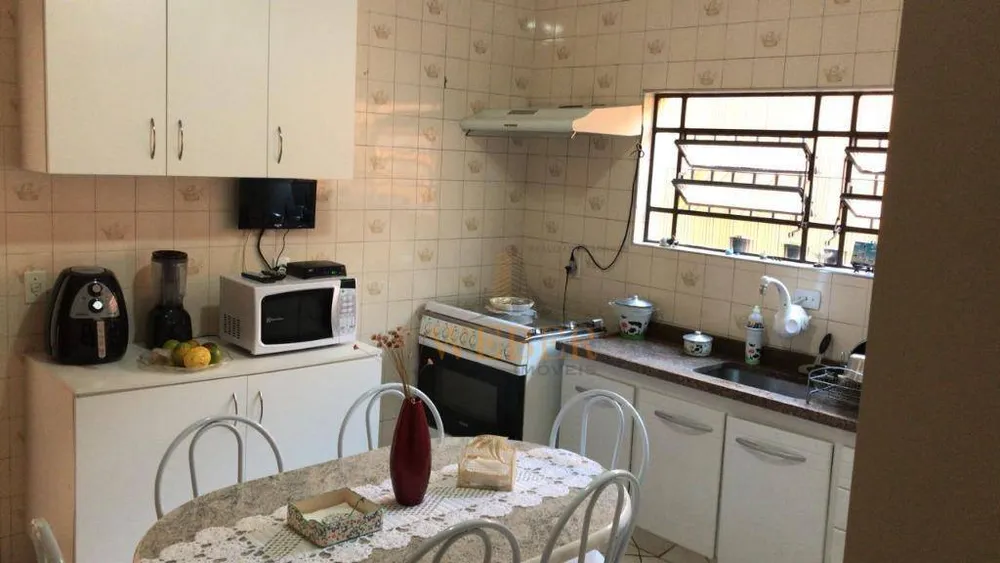 Sobrado, 3 quartos, 200 m² - Foto 4