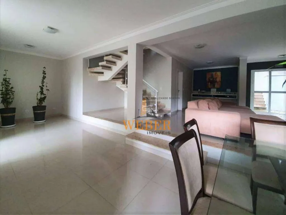 Sobrado, 3 quartos, 379 m² - Foto 6