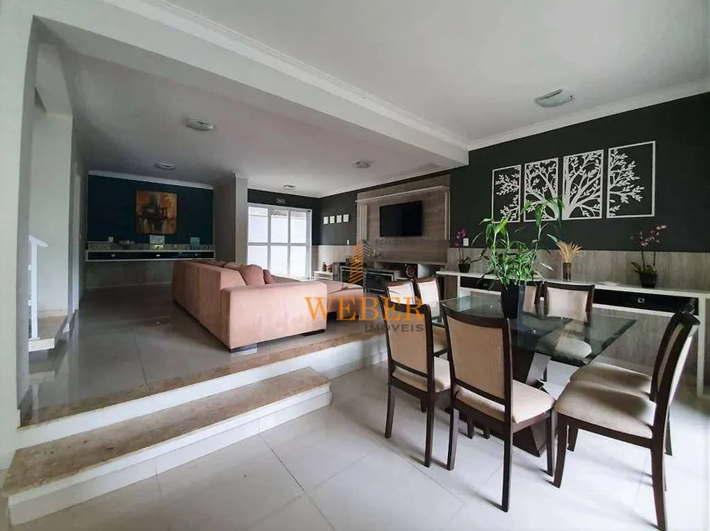 Sobrado, 3 quartos, 379 m² - Foto 4