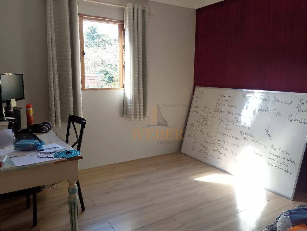 Casa, 4 quartos, 200 m² - Foto 13