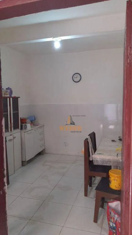 Sobrado, 6 quartos, 180 m² - Foto 1