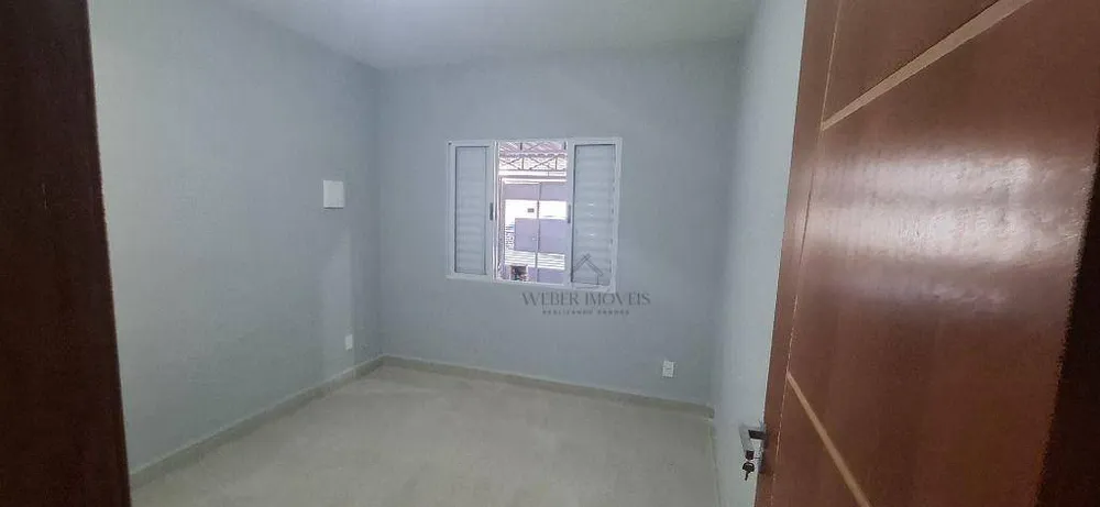 Casa, 5 quartos, 150 m² - Foto 4