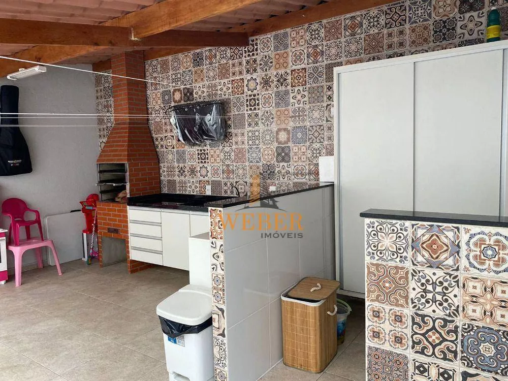 Sobrado à venda com 3 quartos, 150m² - Foto 3