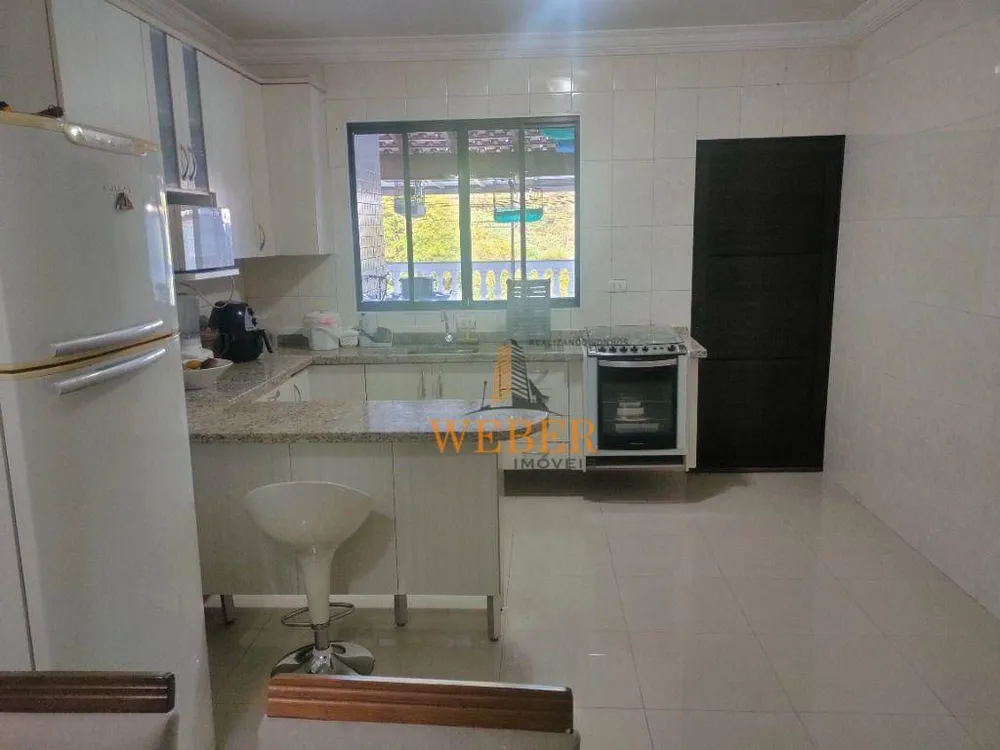 Sobrado, 3 quartos, 269 m² - Foto 7