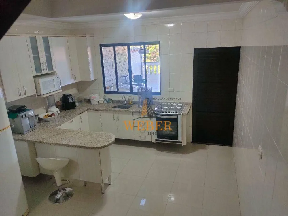Sobrado, 3 quartos, 269 m² - Foto 6