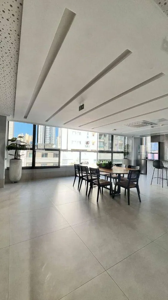 Apartamento, 2 quartos, 61 m² - Foto 2
