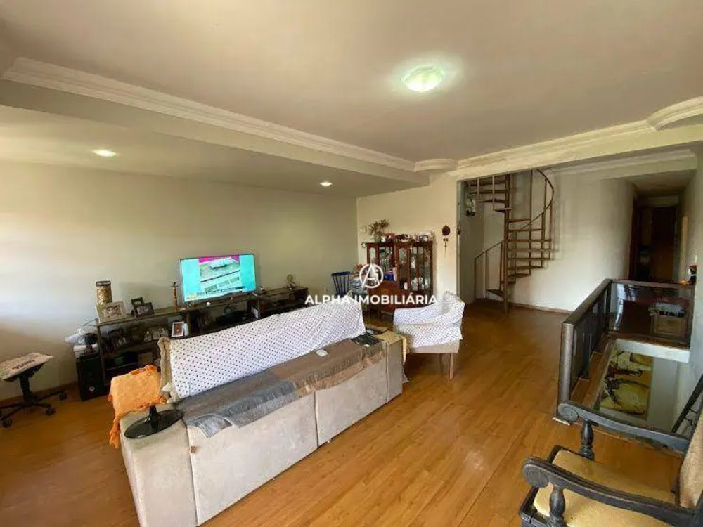 Casa, 5 quartos, 300 m² - Foto 2