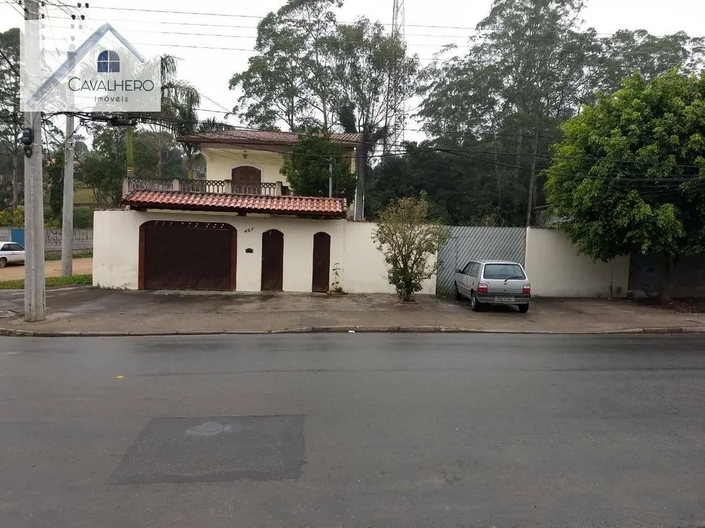 Sobrado, 3 quartos, 324 m² - Foto 1