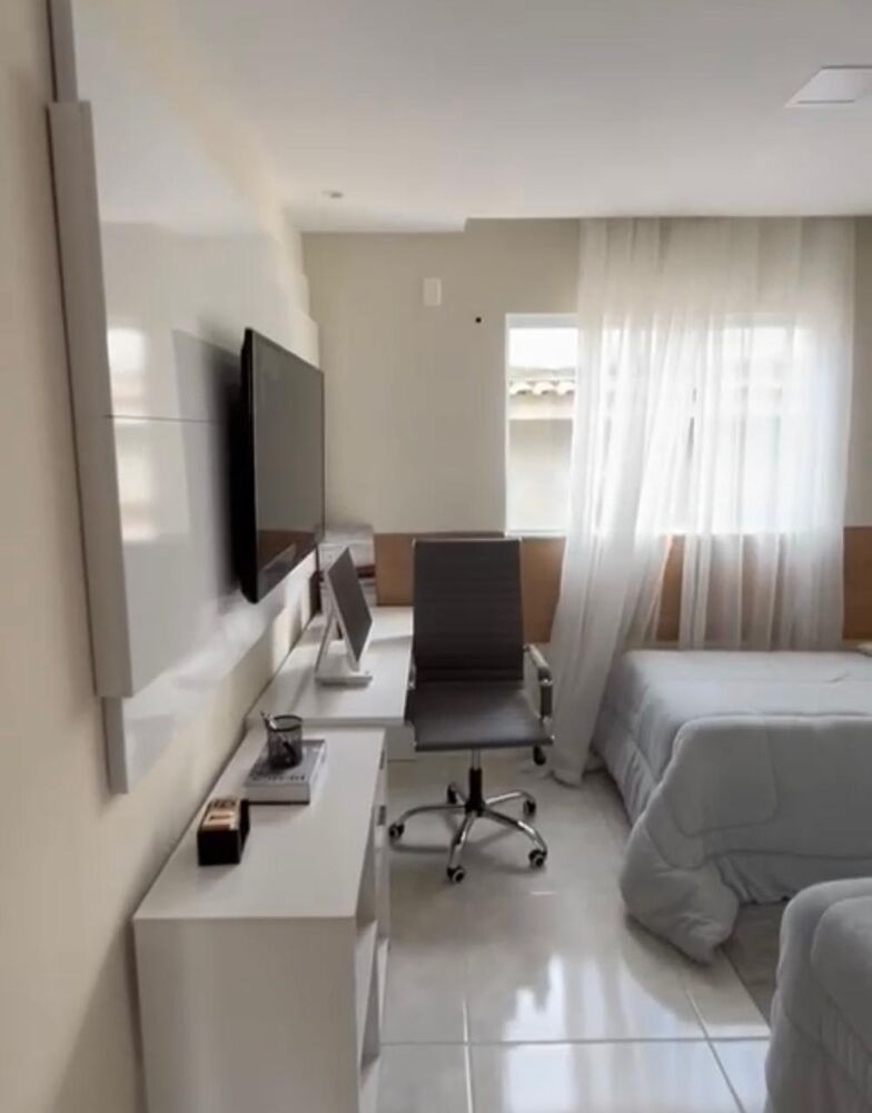 Casa à venda com 2 quartos, 62m² - Foto 13