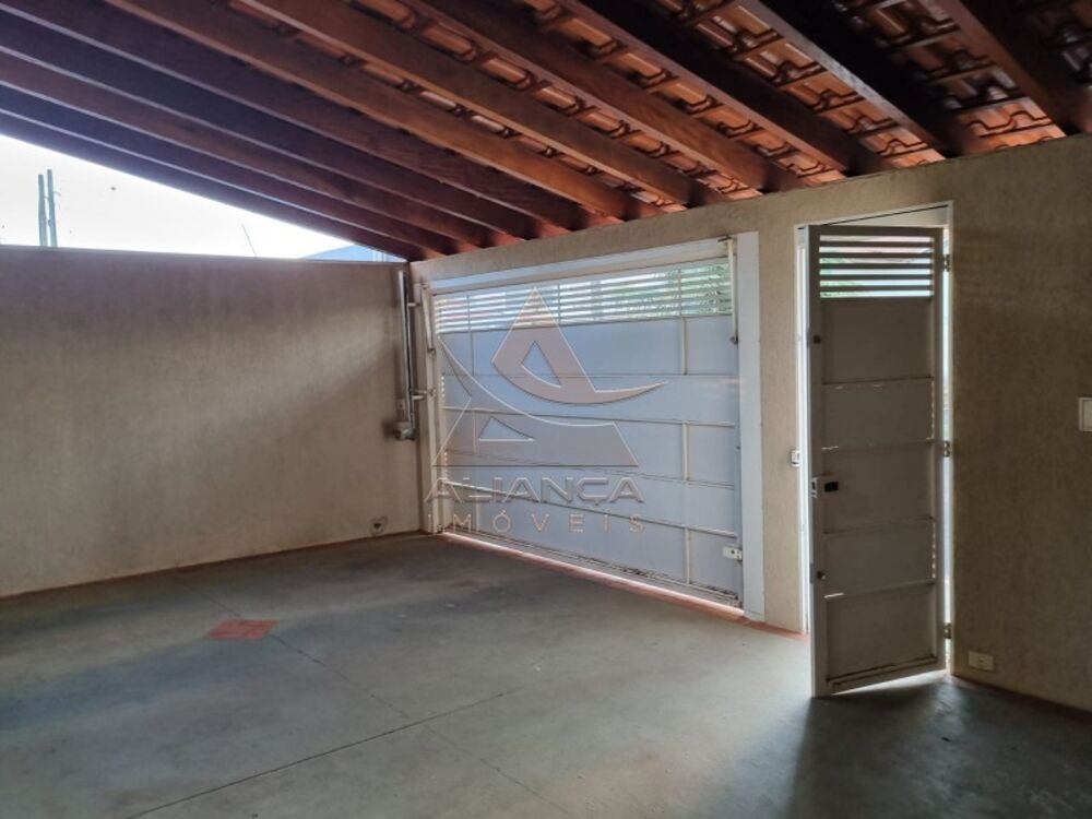 Casa à venda com 3 quartos, 129m² - Foto 1