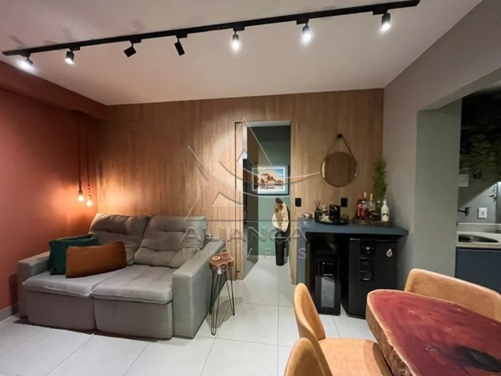 Apartamento à venda com 2 quartos, 67m² - Foto 1