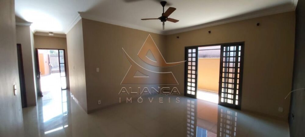 Casa à venda com 5 quartos, 258m² - Foto 1