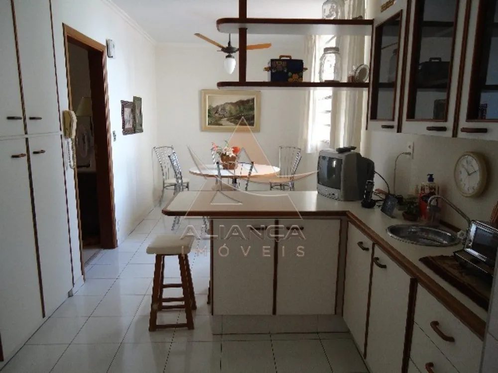 Apartamento, 3 quartos, 216 m² - Foto 1