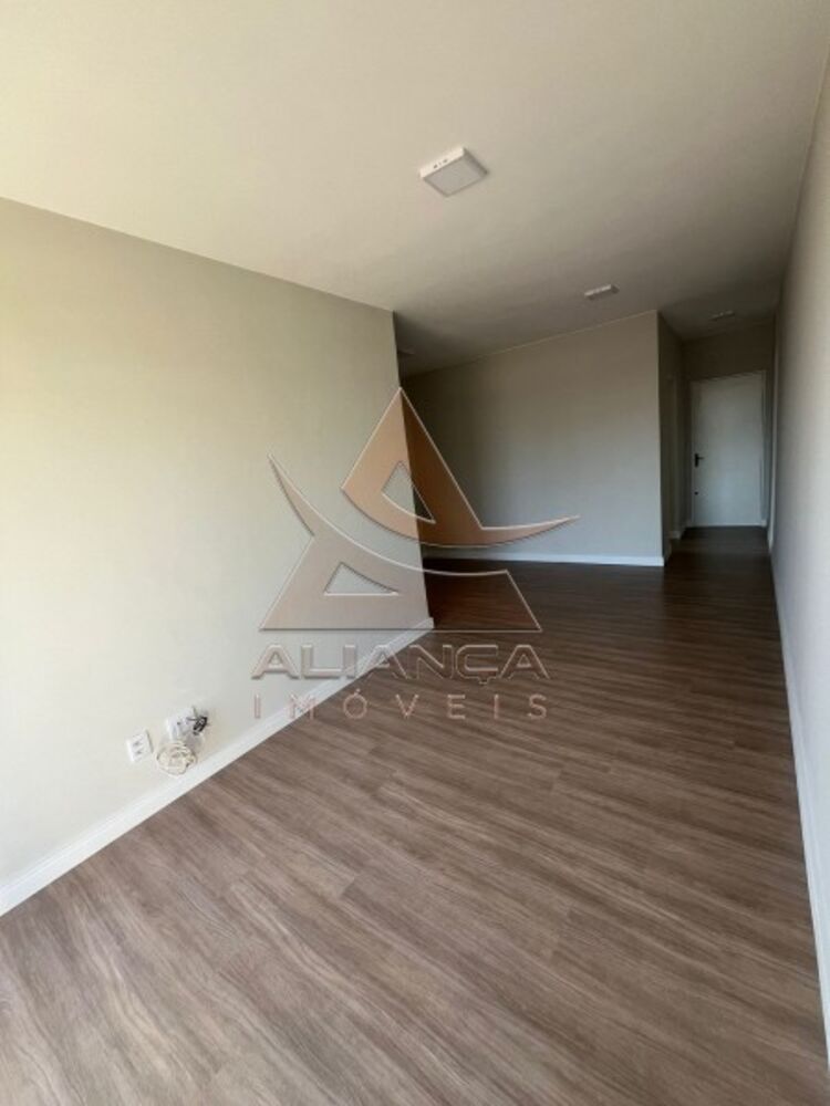 Apartamento à venda com 2 quartos, 70m² - Foto 2