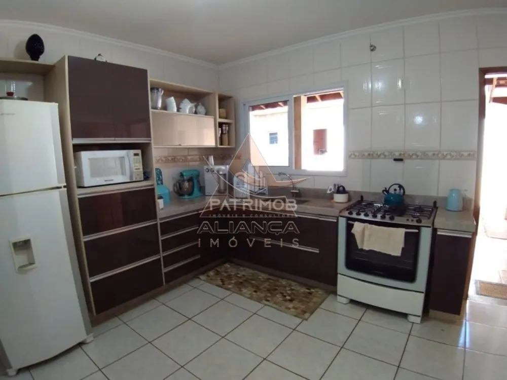 Casa, 3 quartos, 305 m² - Foto 3