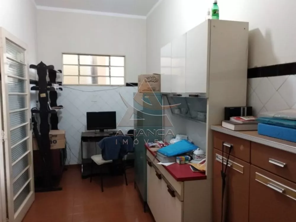 Casa à venda com 3 quartos, 350m² - Foto 11