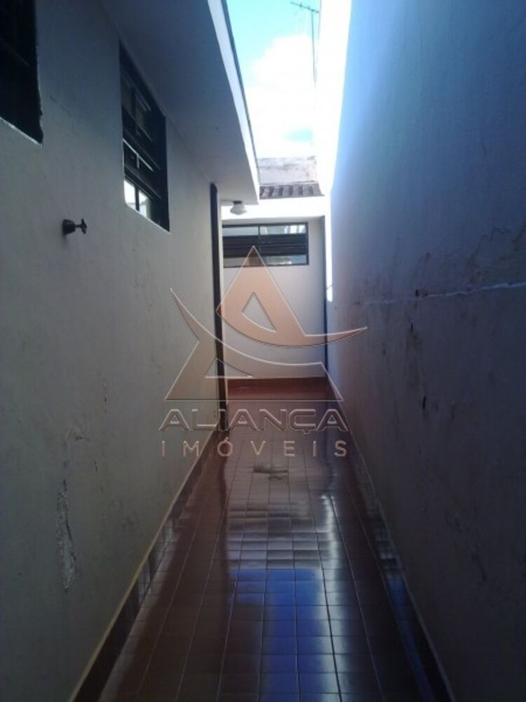 Casa à venda com 3 quartos, 158m² - Foto 3
