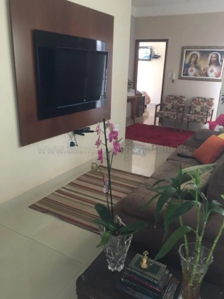 Casa, 3 quartos, 190 m² - Foto 4