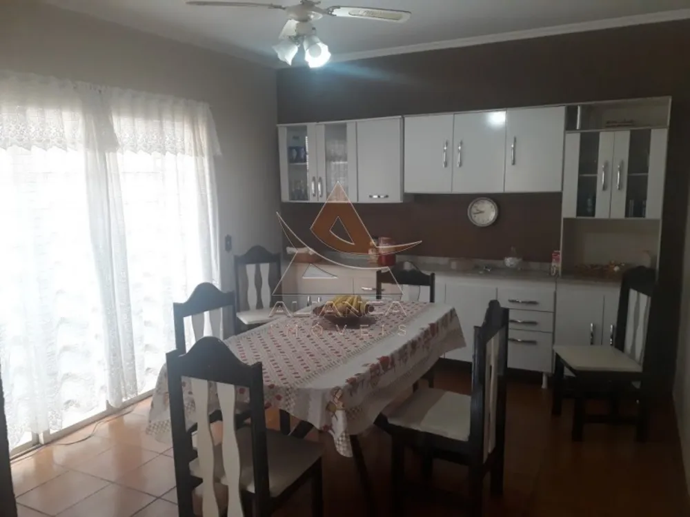 Casa, 3 quartos, 229 m² - Foto 2