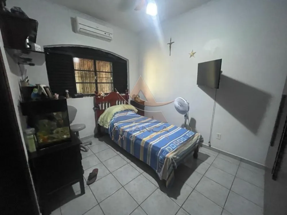 Casa, 3 quartos, 204 m² - Foto 2