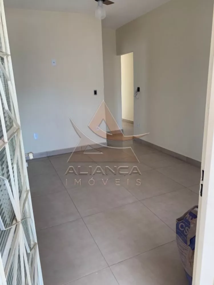 Casa à venda com 3 quartos, 109m² - Foto 3