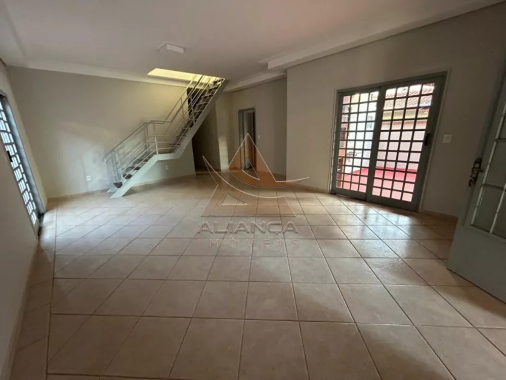 Casa de Condomínio à venda com 3 quartos, 200m² - Foto 2