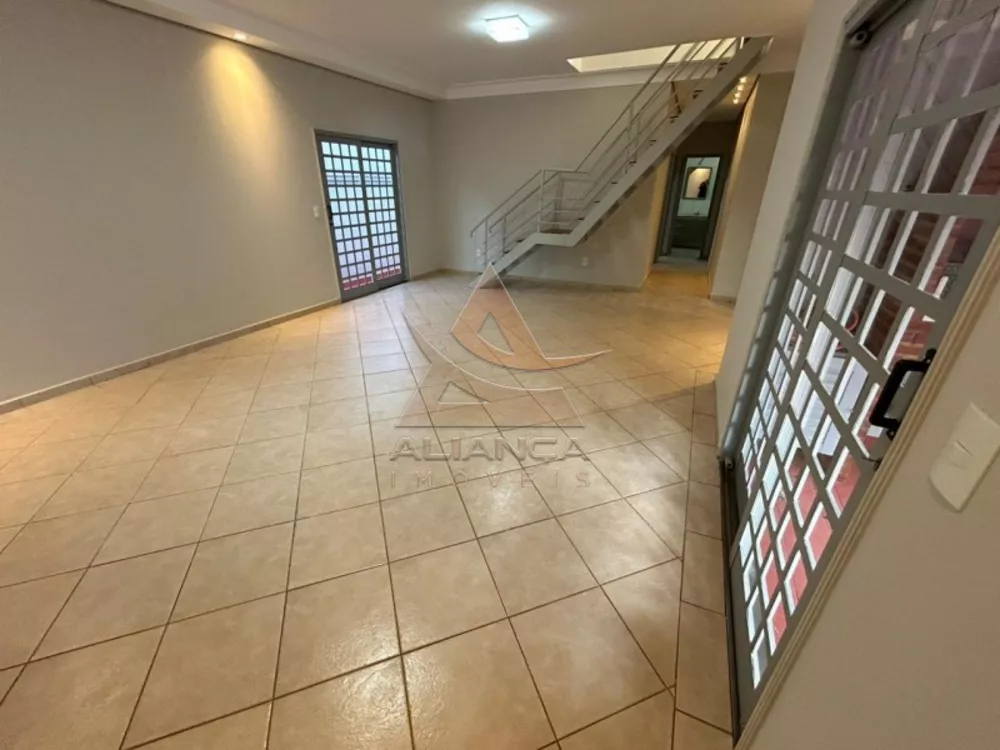 Casa de Condomínio à venda com 3 quartos, 200m² - Foto 4