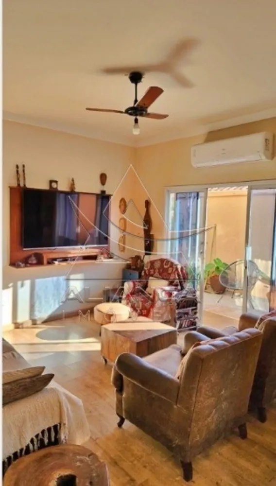 Casa, 3 quartos, 223 m² - Foto 2