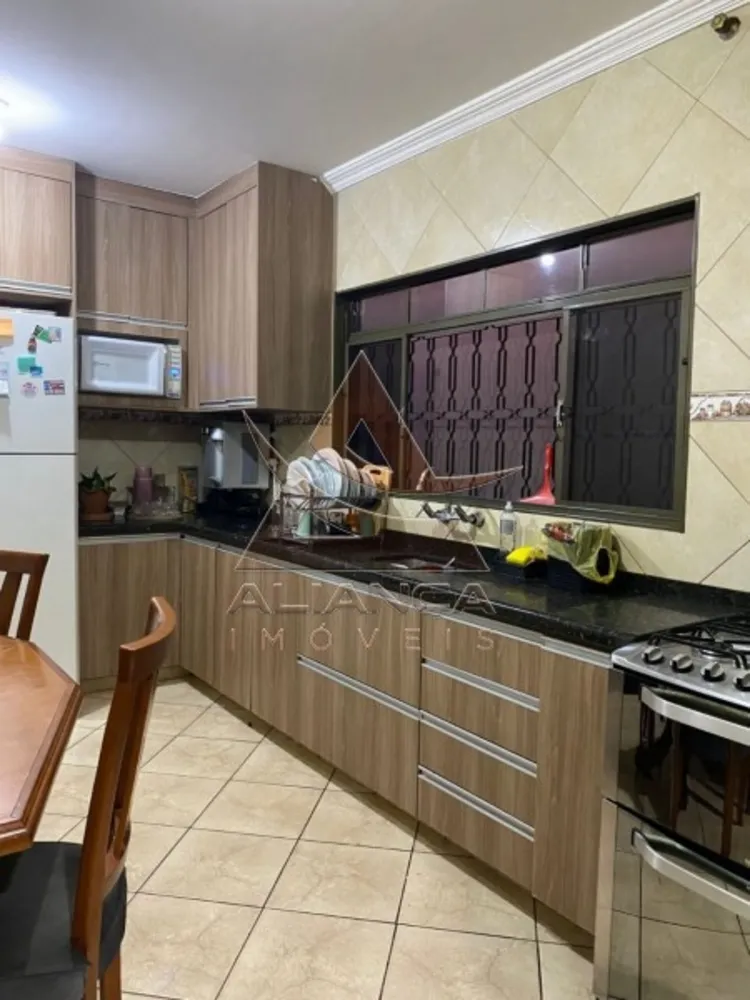 Casa, 3 quartos, 142 m² - Foto 2