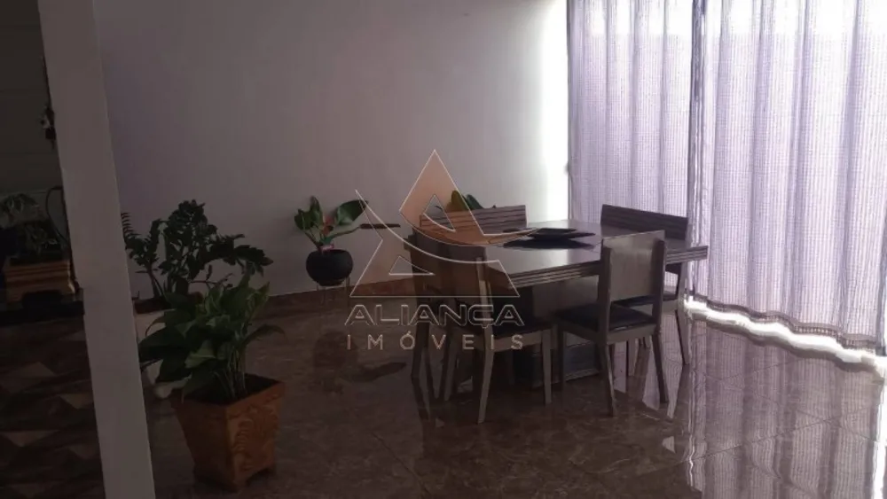 Casa, 4 quartos, 220 m² - Foto 1