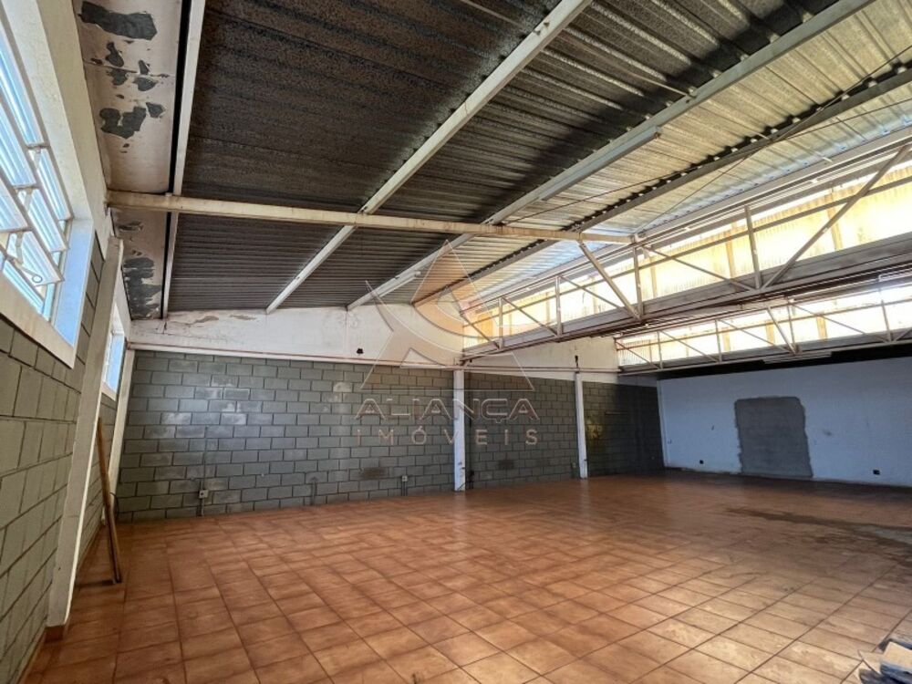 Prédio Inteiro para alugar, 728m² - Foto 1